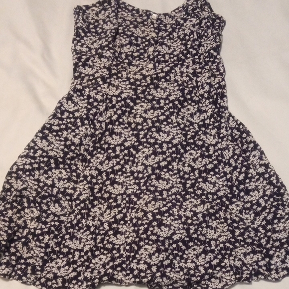 GAP Black and White Floral Midi Dress - Picture 1 of 6